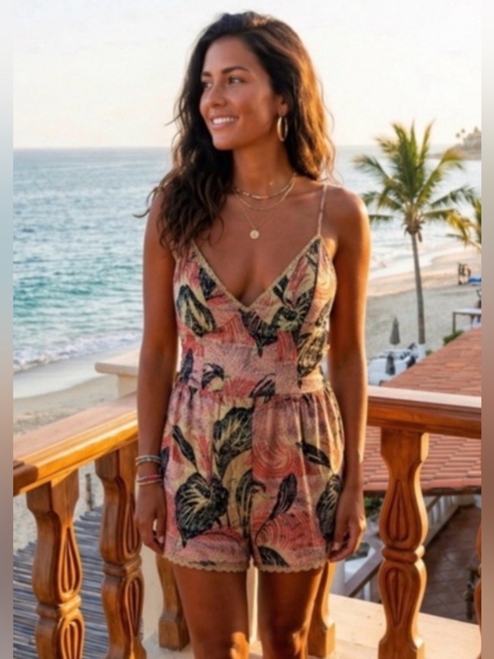 Urban Outfitters Kimchi Blue Leaf Print Romper XS Boho Floral Festival Pink